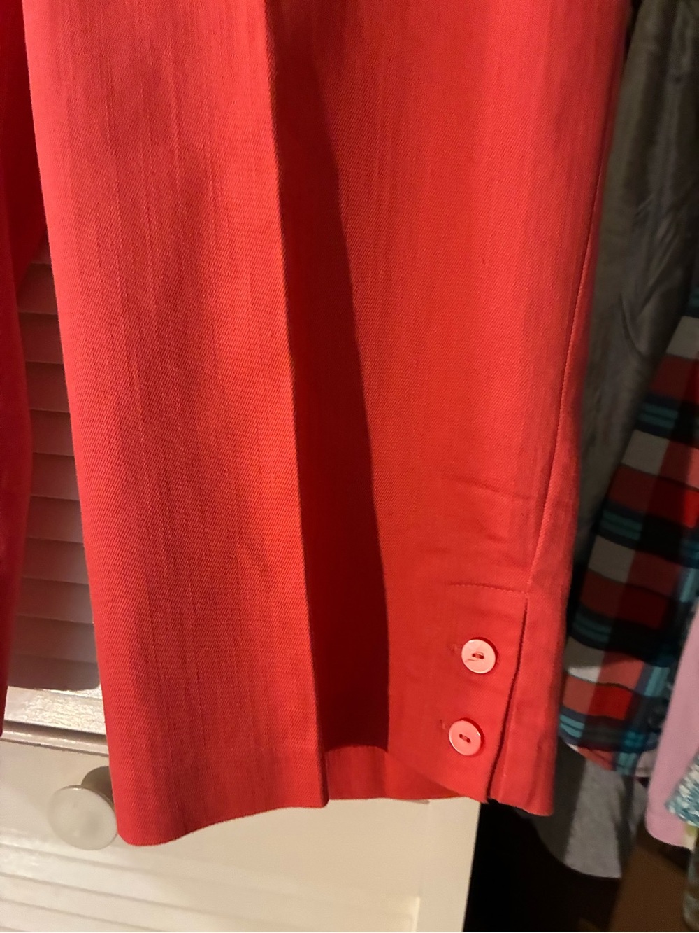 NEW Alfred Dunner coral capris - Picture 5 of 7